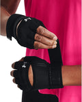 Guantes de Entrenamiento UNDER ARMOUR Negros 1369830001 | Champ10ns