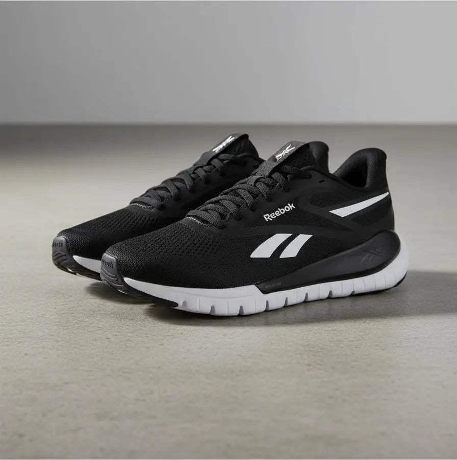 REEBOK TRAINING CABALLERO Negro | Champ10ns